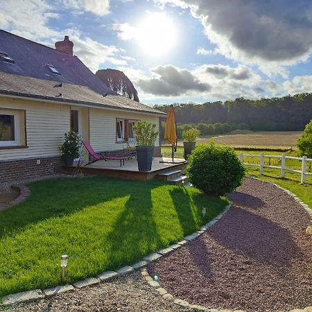 Gite Equestre. Ferme Des Essarts Maucomble Exterior photo